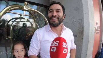 De Valparaíso a Querétaro: el hincha que recibió a la Roja