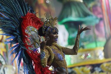 El Carnaval de Río de Janeiro es uno de los mayores eventos a nivel mundial. La calles del país sudamericano se llenan de colorido y fiesta para celebrar esta festividad.