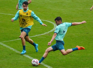 El centrocampista Dani González está completando la pretemporada a las órdenes de José Alberto.