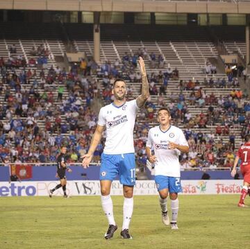 El mediocampista español Edgar Méndez es una de las cartas fuertes para este certamen del Cruz Azul. Incluso ya marcó gol en partido de preparación ante Toluca.