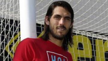 Larrivey suma once goles y es uno de los ídolos rayistas.