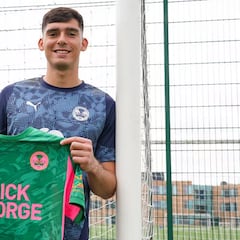 Vicente Reyes tiene nuevo club