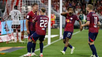 Munich (Germany), 12/08/2023.- Leipzig's Leipzig's Daniel Olmo (L) celebrates with team mates after scoring the 2-0 during the German Super Cup soccer match between FC Bayern Munich and RB Leipzig in Munich, Germany, 12 August 2023. (Alemania) EFE/EPA/RONALD WITTEK CONDITIONS - ATTENTION: The DFL regulations prohibit any use of photographs as image sequences and/or quasi-video.
