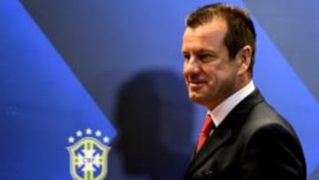 Dunga participó también en una charla en la Universidad Católica durante su visita a Chile.