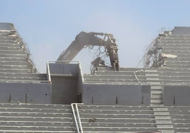 Comenzó demolición del Estadio Tecnológico de Monterrey