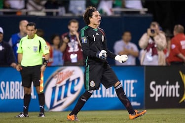 Los mejores partidos de Memo Ochoa con Selección Mexicana