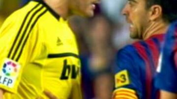 Casillas cruza mensajes de paz con Puyol y con Xavi