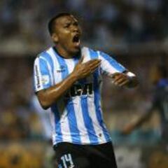 Roger Martínez, el hombre de los goles que valen clasificaciones