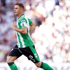 Joaquín atrapa a Nanu Soler con 20 temporadas en Primera