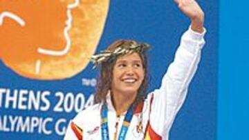 <b>RÉCORD. </b>Sandra Gómez fue oro en 100 braza con plusmarca mundial.