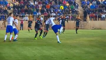 ¡Era golazo! Rodríguez pudo salvar a Cruz Azul con esta tijera