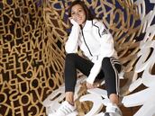 Isabel Macías: ¿Cómo entreno en casa? En mi piso no entra una cinta..."