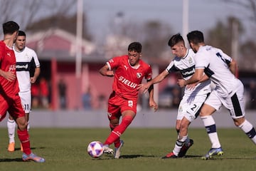 El delantero argentino juega en Independiente, sin embargo, ha tenido poca participación en el primer equipo desde que Carlos Tevez asumió la dirección técnica del Rojo.