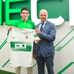 “Las lesiones se han cebado con los centrales y esperamos refuerzos en ese puesto”