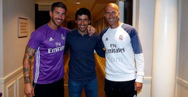 Raúl pays Madrid a surprise visit at the team hotel in New York