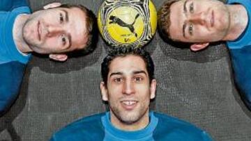 <b>ILUSIONADOS. </b>Párraga, Juanpe, Jesús y Juanra, del Carnicer, preparan el asalto a la Copa de España.