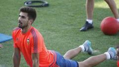 Andr&eacute; Gomes, durante el entrenamiento.