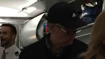 Villar, en un avión rumbo a Kiev.