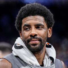 No vaccine, and loss, no problem for Nets' Irving on home return