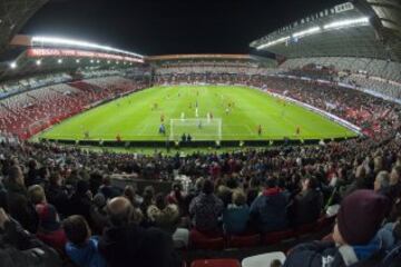 Primer entrenamiento de La Roja en Gijón