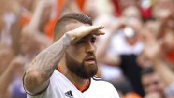 Otamendi.
