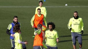 Marcelo a derby doubt after pulling up in training