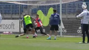 Real Madrid's Mariano scores lovely chipped goal in training