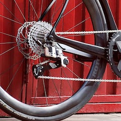 Revolución: el monoplato llega a la bicicleta de carretera