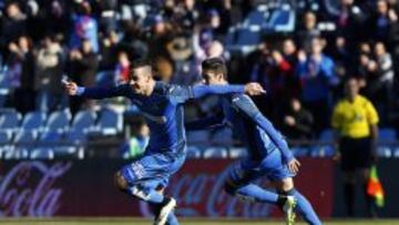 &Aacute;lvaro, celebrando su gol al Rayo Vallecano.
