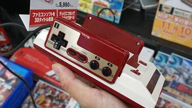 Galería de imágenes reales de Nintendo Classic Mini: Famicom