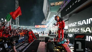 Carlos Sainz (Ferrari SF-23). Marina Bay, Singapur. F1 2023.