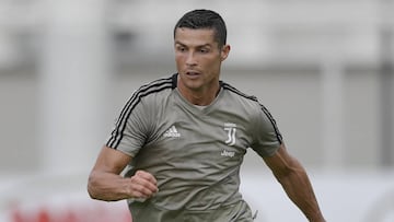 Cristiano entrena con la Juventus.