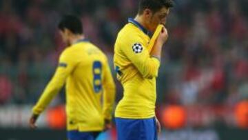 Wenger: "Ozil estará fuera unas semanas por los isquios"