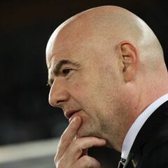 El País: el Gobierno retrasa su reunión con la FIFA