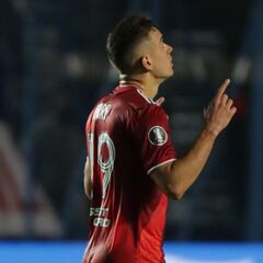 Borré se convirtió en el máximo goleador de la era Gallardo