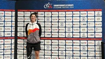 Judith Rodríguez en la llegada al Campeonato de Europa.