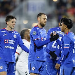 Cruz Azul golea a Vancouver en Canadá