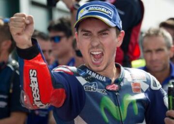 Jorge Lorenzo celebra la pole.