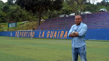 Llegó como figura a Colo Colo, no le fue bien y hoy vuelve a enfrentar las duras críticas