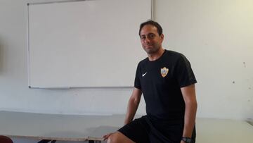 Fran posa para un medio gráfico.