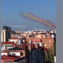 El momento más comentado del desfile: ¿es morado el color del humo de la Patrulla Águila?