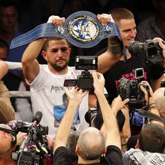 Ferino y Medina levantan el Europeo, Santana el Youth