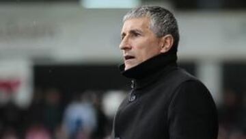 <b>EL CLAVO ARDIENDO. </b>Aunque la unanimidad, en fútbol, es imposible, el racinguismo se agarra a Setién.