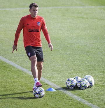 16/09/19 ENTRENAMIENTO DEL ATLETICO DE MADRID EN EL CERRO DEL ESPINO DE MAJADAHONDA
ARIAS