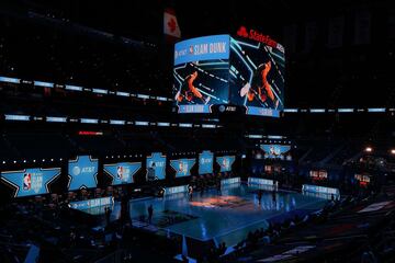 AT&T Slam Dunk Contest during All-Star Sunday Night 7 March 2021 in Atlanta, Georgia.