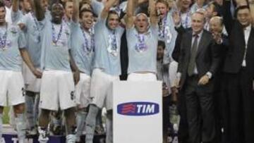 <b>GASTOS.</b> Inter y Lazio gastan más de 10.000 dolares en vino durante la Supercopa.