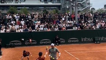 Una cosa es ganar en Roland Garros y otra eliminar a un francés: escuchen el ambiente en el triunfo de Tabilo
