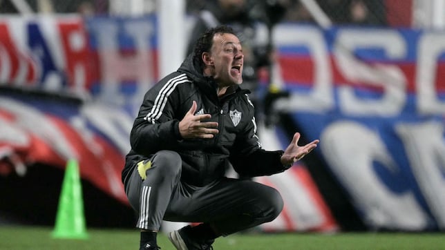 Milito se cita con la historia