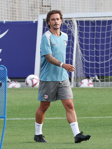 Griezmann, en una sesión del Atlético esta semana, tras su vuelta al trabajo. 