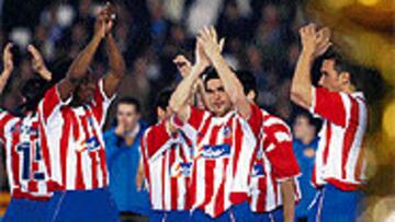 <b>AMBICIOSOS.</b> Los jugadores rojiblancos siguen convencidos de que pueden llegar a la Champions.